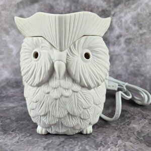 Scentsy Whoot White Flowing Owl Wax Warmer Full Size Electric WORKS Retired